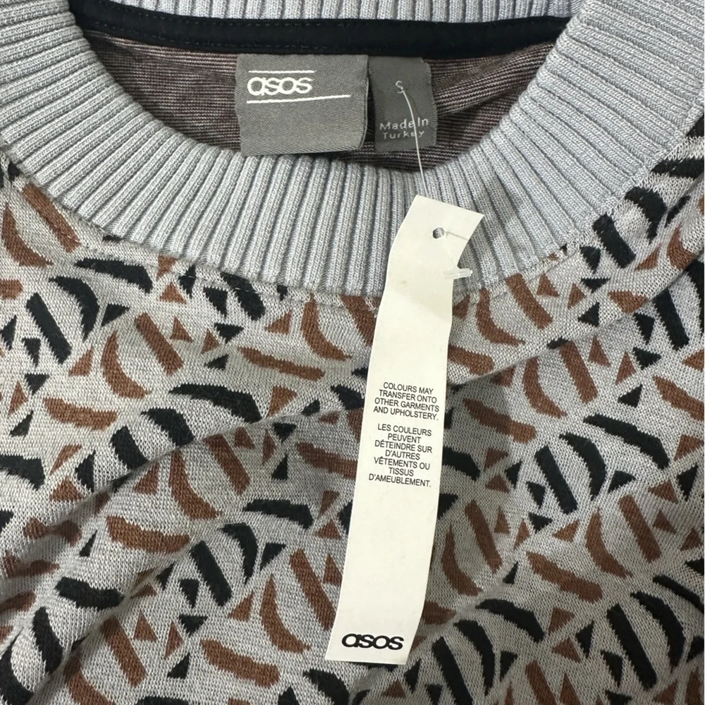 ASOS men’s  Black ,Tan and Gray Crewneck Sweater with Geometric Pattern size S